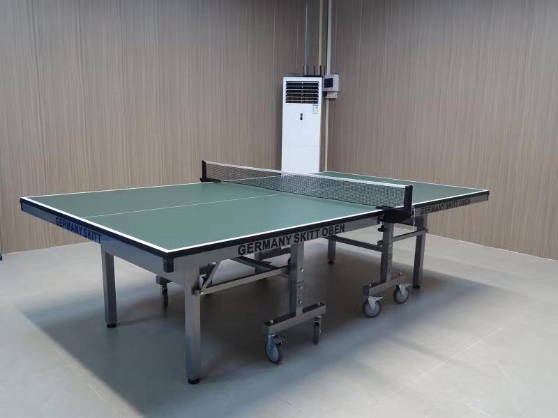 Skitt Oben Table